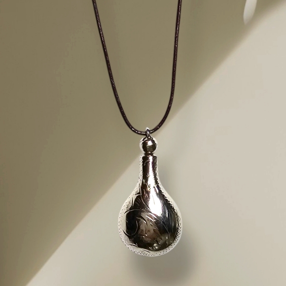 Vintage 14k Gold Twisted Rope Hoop Earrings 40mm - Picture 16 of 16